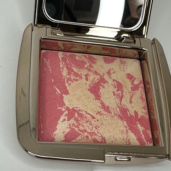 Hourglass Ambient Lighting Blush - Diffused Heat - Picture 8 of 12
